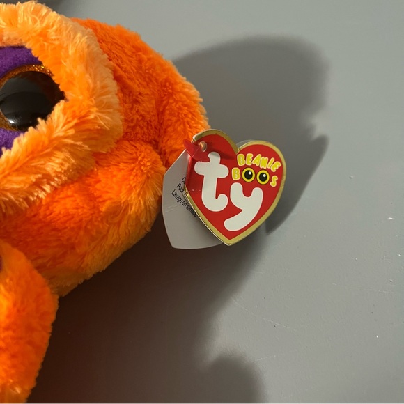 2/25$Ty Beanie Boo Skelton the Halloween Ghoul Orange Purple 2017 NWT - Picture 11 of 12